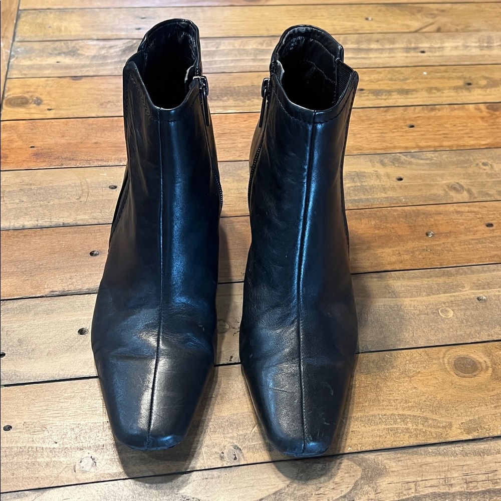 Bandolino Sleek Black Ankle Booties